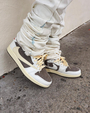 Travis Scott Reverse Mocha